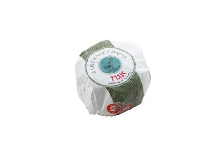 גבינת אגוז מחלבת ברקנית